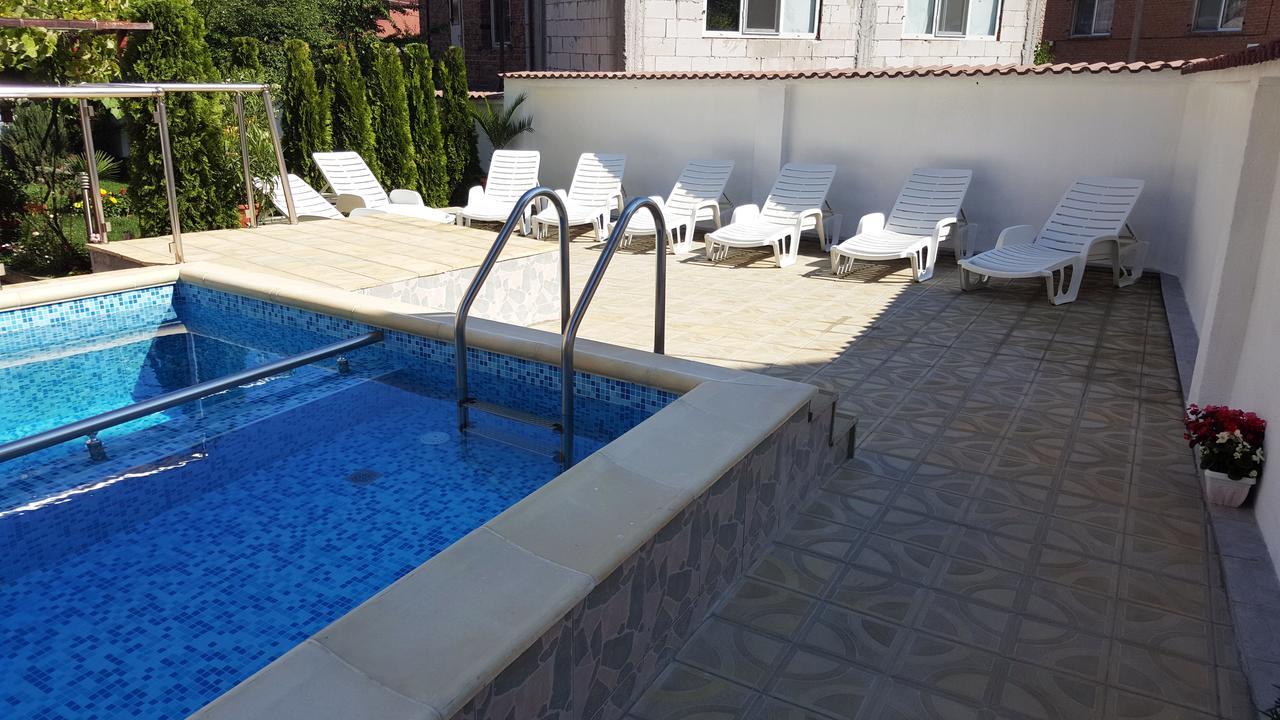 Family Hotel Dalia Velingrado Exterior foto