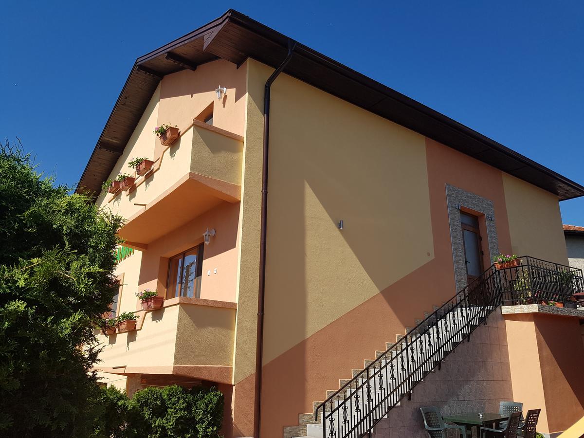 Family Hotel Dalia Velingrado Exterior foto